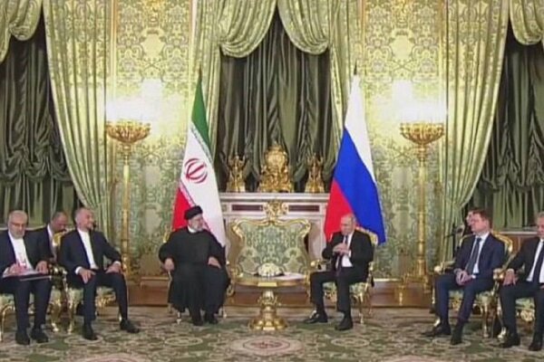 اخبار سفر رئیسی به مسکو/ رئیس جمهور: روابط ایران و روسیه در همه حوزه‌ها رو به پیشرفت است