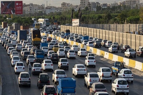 وضعیت جاده‌ها / ترافیک سنگین در آزادراه‌های البرز