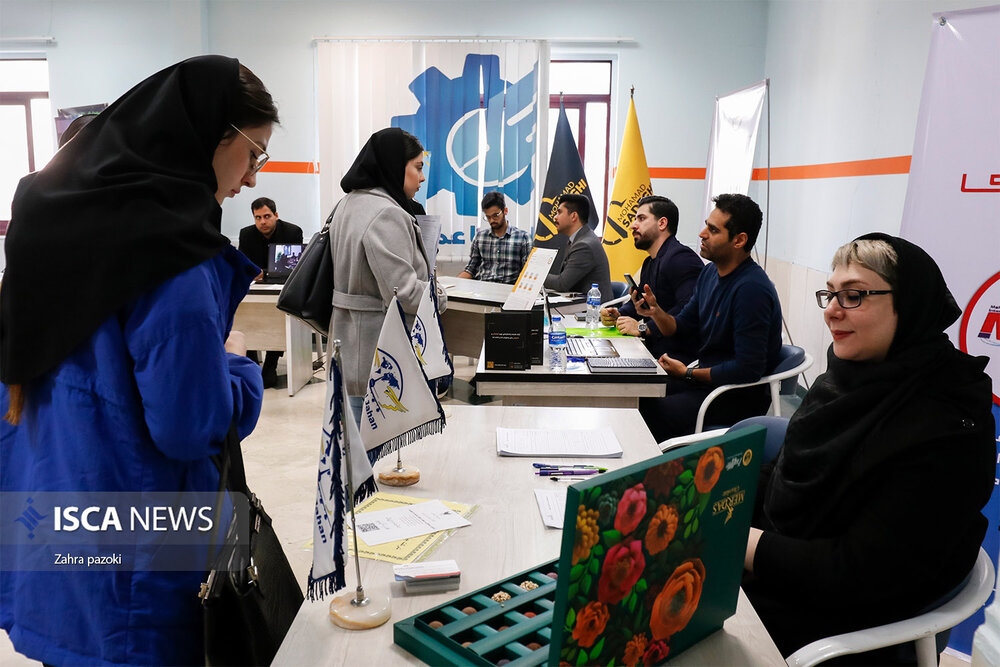 امضای دانشگاه آزاد پای دغدغههای جامعه