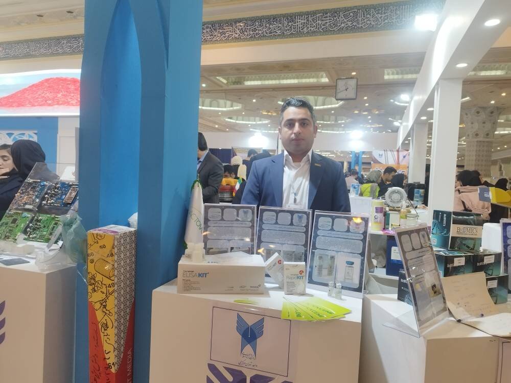 دانشگاه آزاد اسلامی با نوآورانهترین محصولات در نمایشگاه پژوهشی / از پرینترهای سهبعدی تا ظروف سرامیک فوق سبک