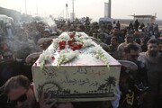 پیکر شهید گمنام تازه تفحص شده در سازمان منطقه آزاد اروند به خاک سپرده شد