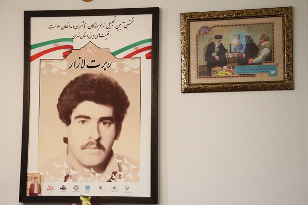 مادر شهید روبرت لازار: به ایرانی بودنم افتخار می‌کنم
