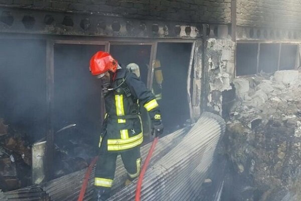 آتش‌سوزی مهیب در یک خانه مسکونی در تهران