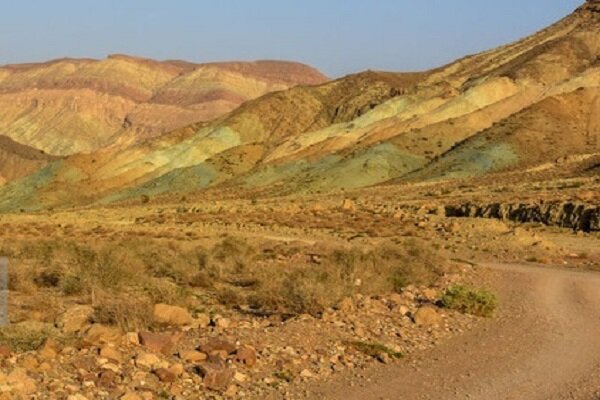 ذخایر قابل توجهی از آهن و طلا در کردستان کشف شد