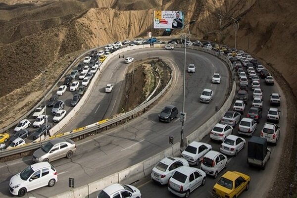 وضعیت جاده‌ها/  ترافیک سنگین در آزادراه تهران ـ شمال