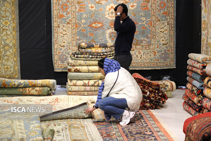ایرانی‌ها دیگر قدرت خرید فرش دستباف را ندارند