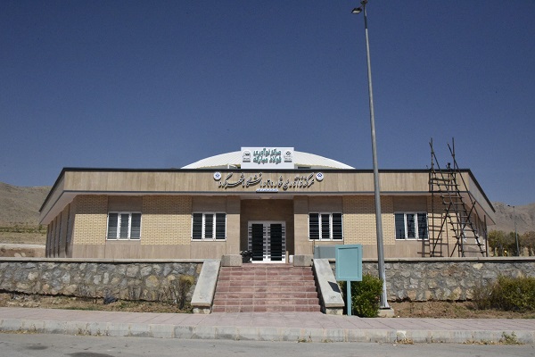 مرکز نوآوری فولاد مبارکه در دانشگاه شهرکرد آماده عقد قرارداد با پایاننامههای مرتبط با این صنعت است