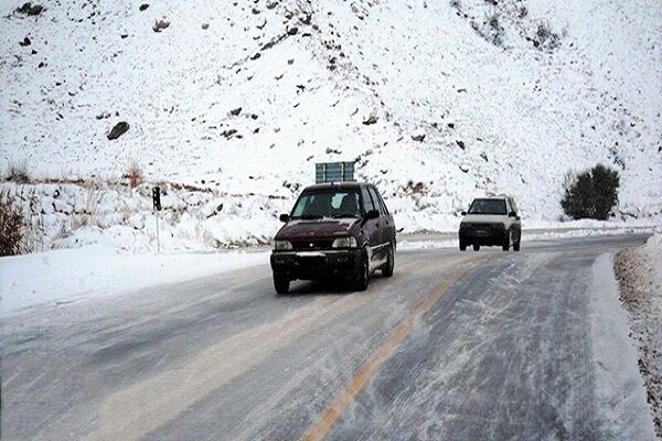 هواشناسی ایران / بارش برف و باران در برخی استان‌ها تا روز سه‌شنبه ادامه دارد