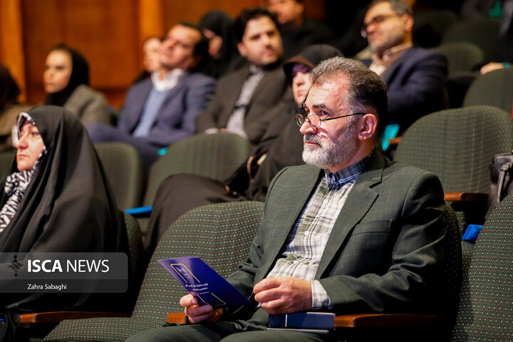 اولین جشنواره ملی کرسی‌های «تخصصی و ترویجی» دانشگاه آزاد اسلامی