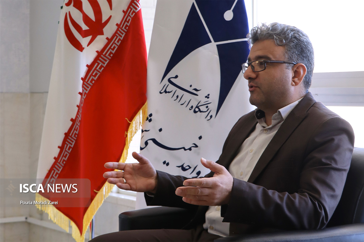خیزِ دانشگاه آزاد اسلامی خمینی‌شهر برای تولید انبوه و صادرات محصولات دانش‌بنیان
