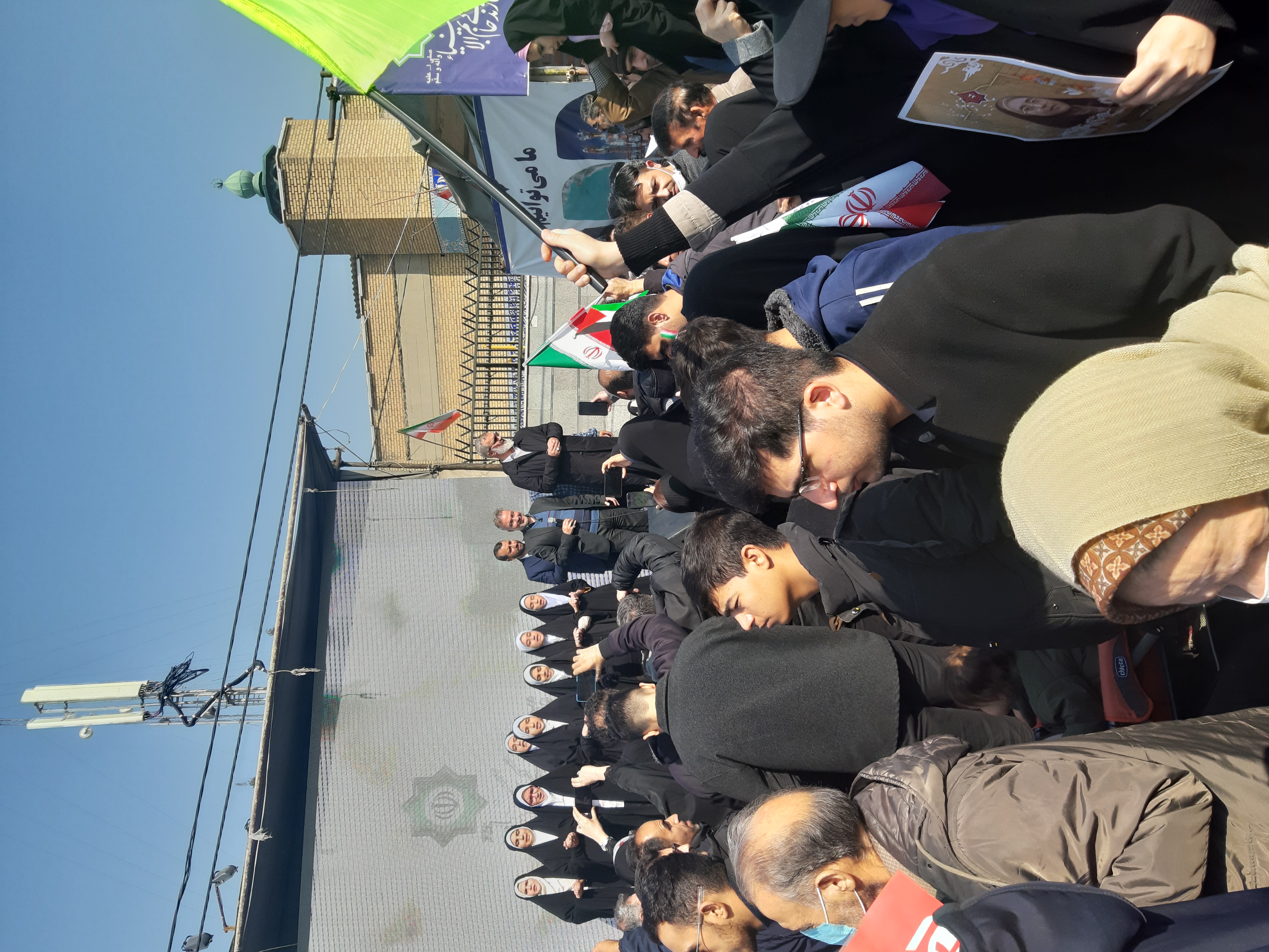 حضور پرشکوه مردم در راهپیمایی ۲۲ بهمن + عکس و فیلم