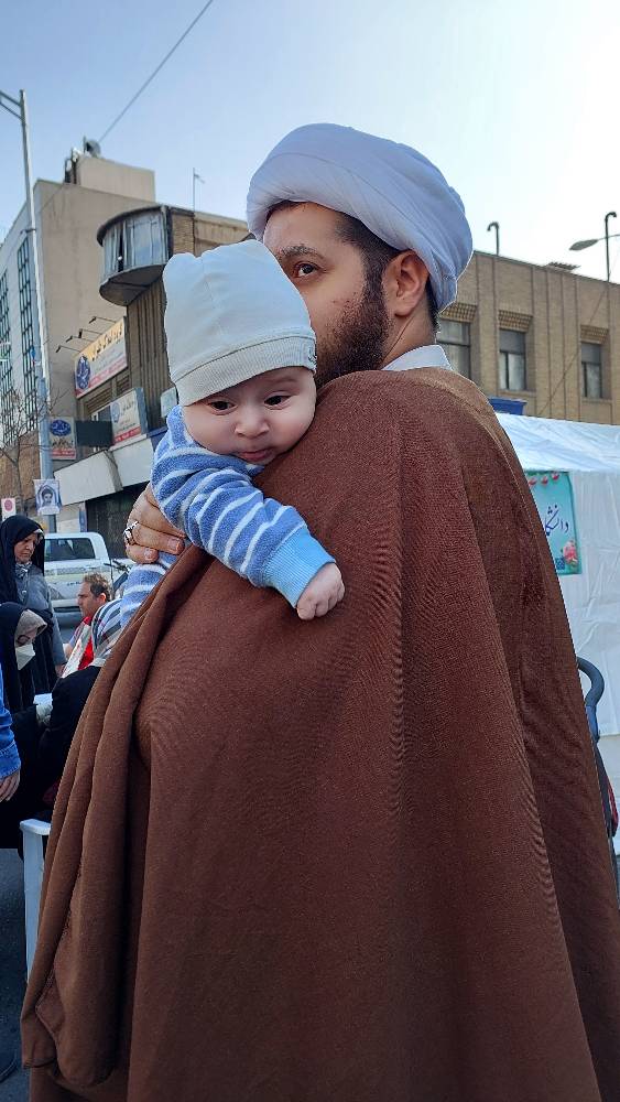 حضور پرشکوه مردم در راهپیمایی ۲۲ بهمن + عکس و فیلم
