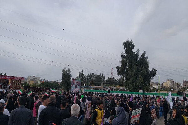 حضور پر شور مردم انقلابی گچساران در راهپیمایی ۲۲بهمن
