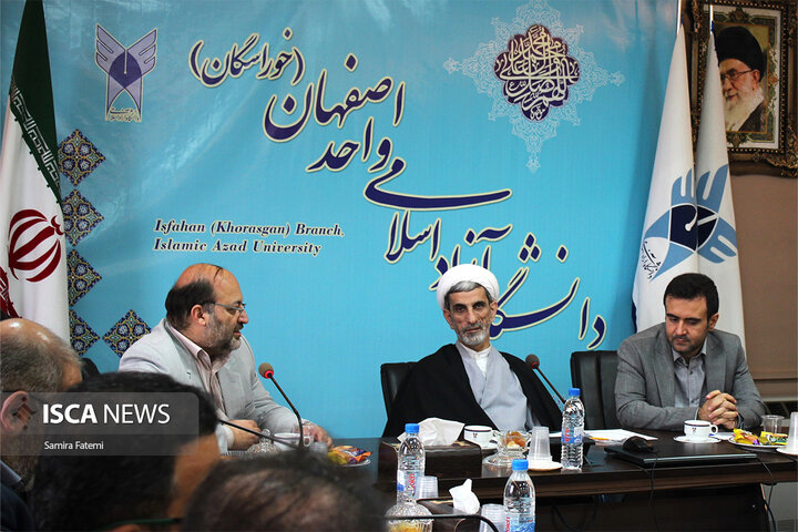 افتتاح اولین کلاس شبیه‌ساز دادگاه در دانشگاه آزاد اصفهان