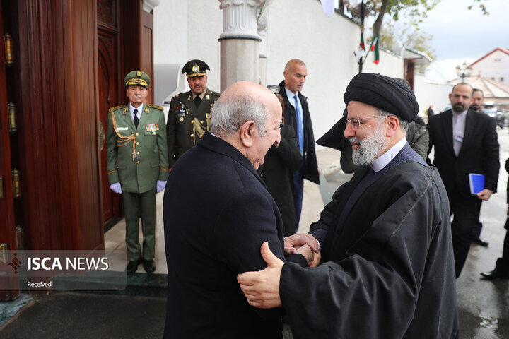 استقبال رسمی رئیس جمهور الجزایر از سید ابراهیم رئیسی