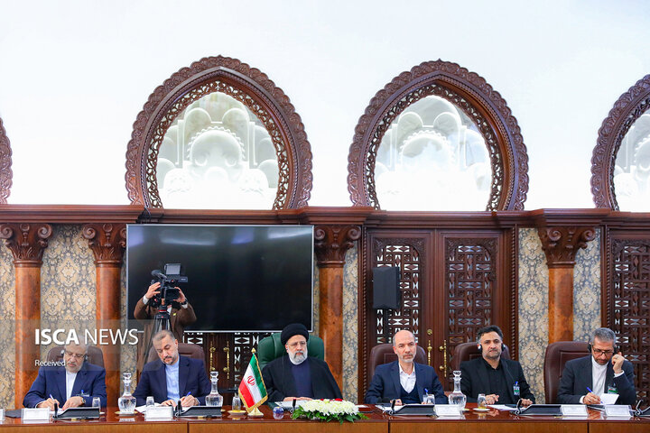 نشست مشترک هیئت های عالی رتبه ایران و الجزایر