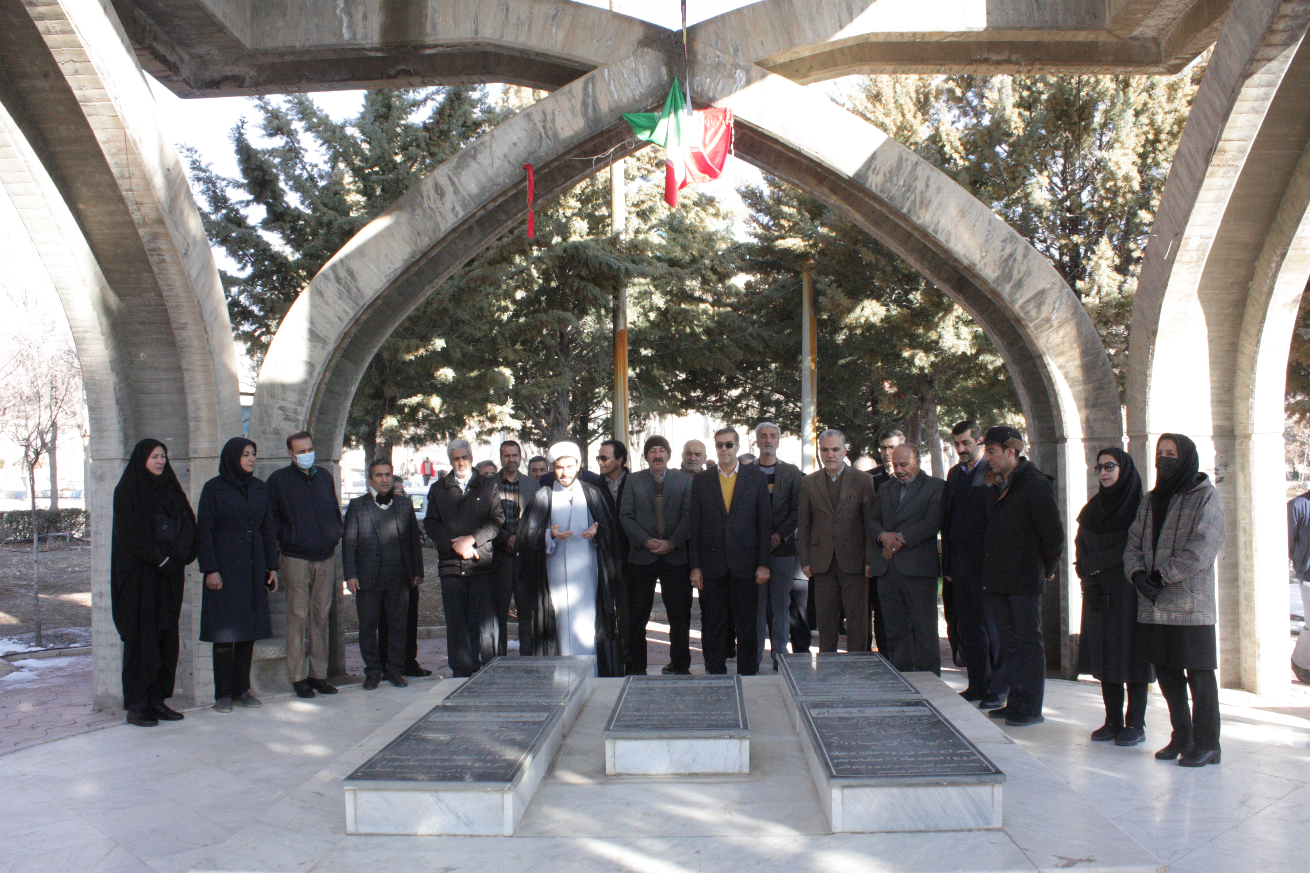 مراسم پیادهروی در دانشگاه آزاد اسلامی واحد شهرکرد برگزار شد