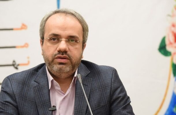 سه نقد به گفتگوی ویژه با رسایی؛ مهمان، سیر بحث و نحوه اجرا/ برنامه صدا و سیما مقابل بیانات رهبر انقلاب بود