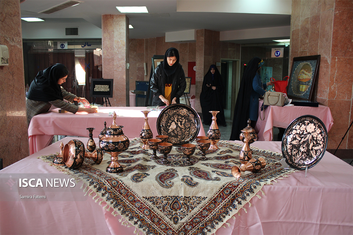 تقدیر از ۱۱۶ اثر برتر دانشجویی/ رشد ۲۳۴ درصدی تولیدات کانونها در یک سال