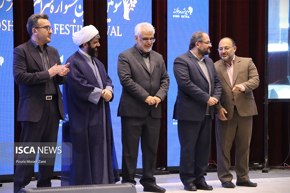 تقدیر از ۱۱۶ اثر برتر دانشجویی/ رشد ۲۳۴ درصدی تولیدات کانونها در یک سال