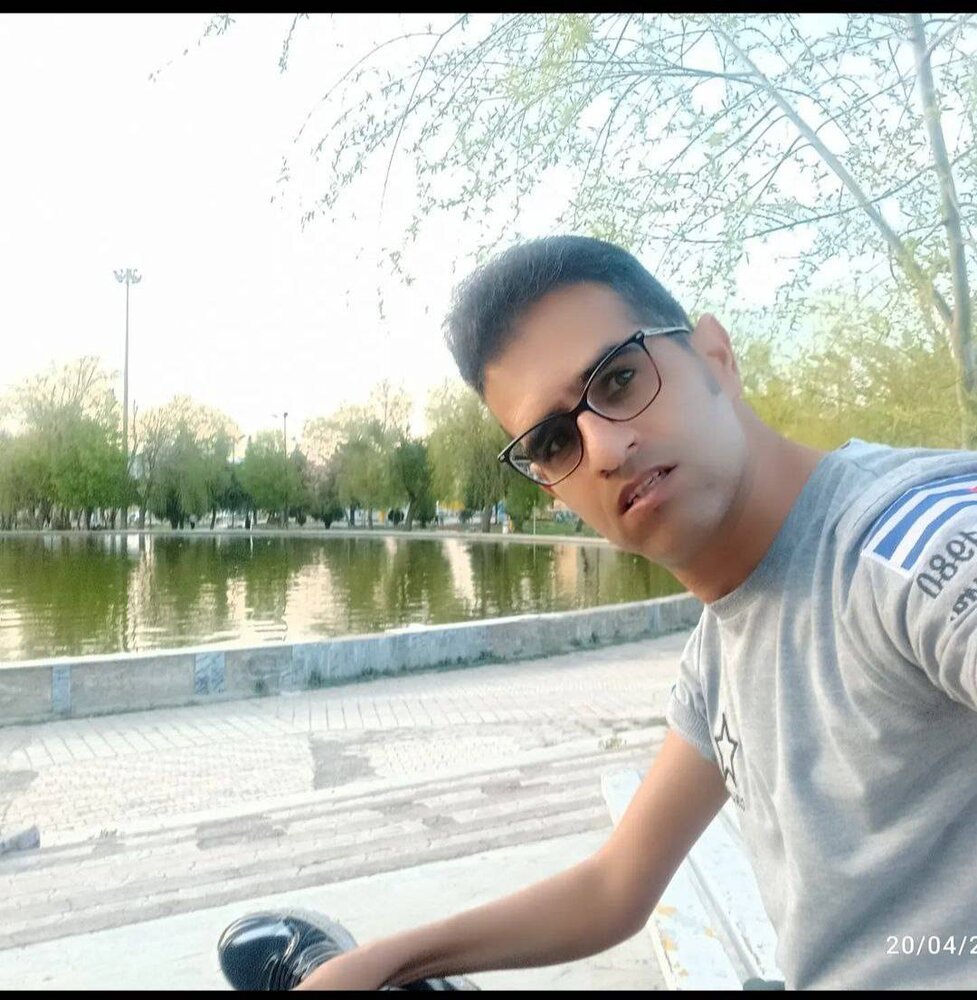 دستهایی که هوای صاف سخاوت را ورق زدند