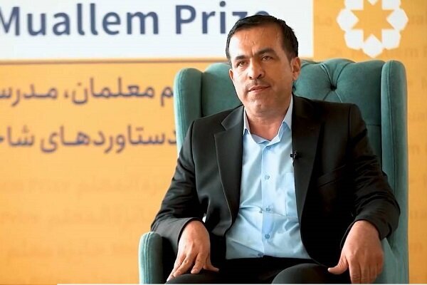 دستهایی که هوای صاف سخاوت را ورق زدند