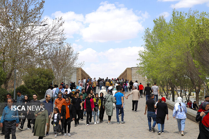 سیمای بهاری اصفهان با حضور گردشگران نوروزی ۱۴۰۳