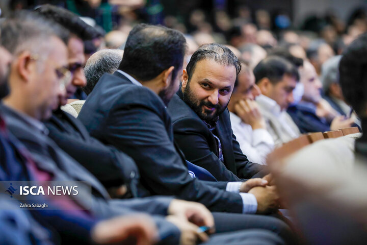 دیدار نوروزی دکتر طهرانچی با کارکنان و مدیران دانشگاه آزاد اسلامی