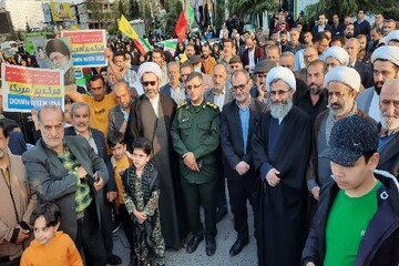 مردم آمل در حمایت از اقدام تنبیهی ایران علیه رژیم صهیونسیتی تجمع کردند