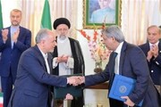 ۲ سند حقوقی و قضایی بین ایران و پاکستان امضا کرد