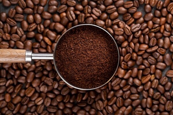 نوشیدن قهوه با معده خالی؛ مفید است یا مضر؟ نوشیدن قهوه با معده خالی؛ مفید است یا مضر؟