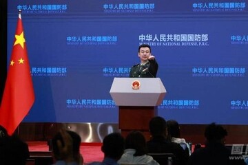 انتقاد چین از تاثیرات منفی گسترش «آکوس» بر صلح و ثبات منطقه