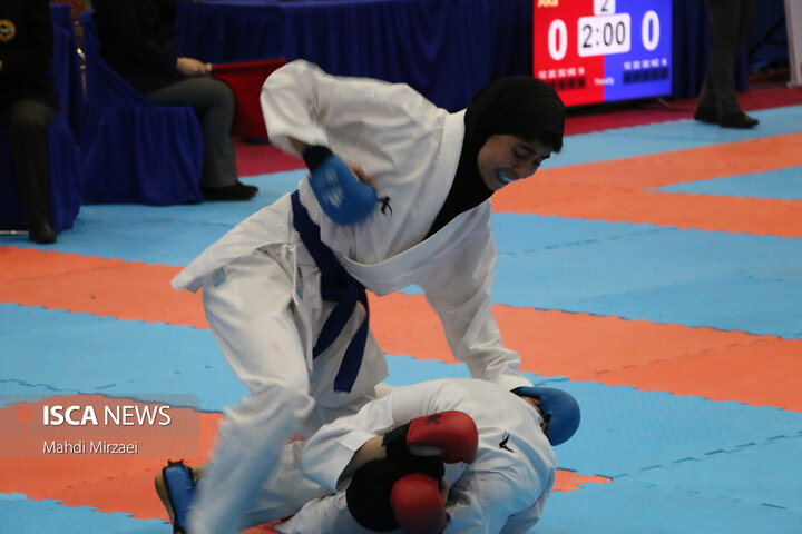 مسابقات کاراته قهرمانی بانوان کشور در همدان
