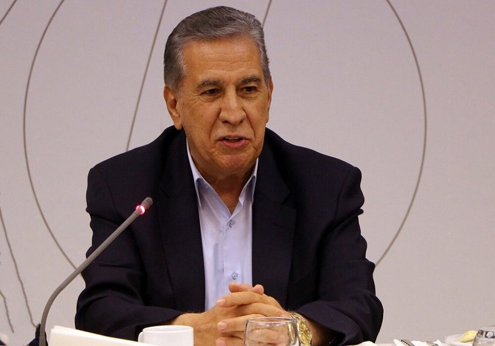 تعطیلی پنجشنبه یا شنبه؛ کدام یک برای تحقق «شعار سال» سودمند است؟