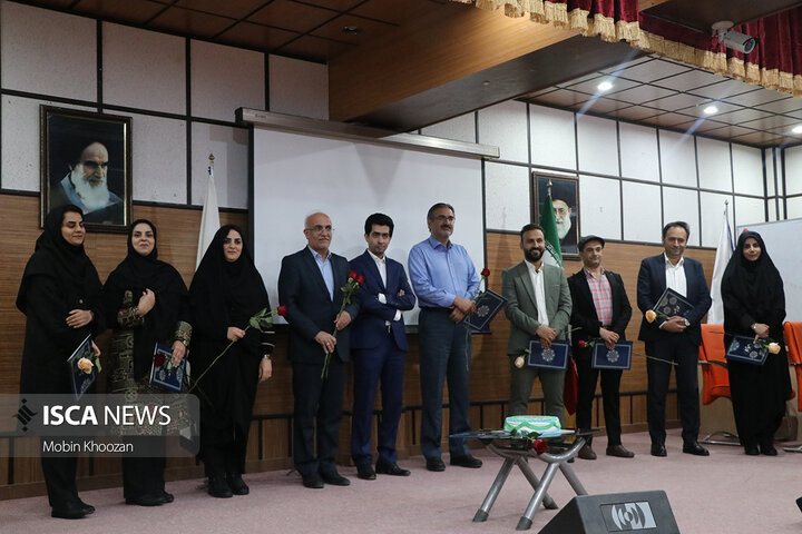 مراسم بزرگداشت روز روانشناس و مشاور در دانشگاه آزاد اسلامی یزد برگزار شد