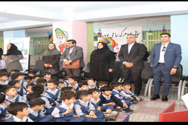 مدرسه پسرانه سما شعبه یک بندرعباس، روز معلم را جشن گرفت