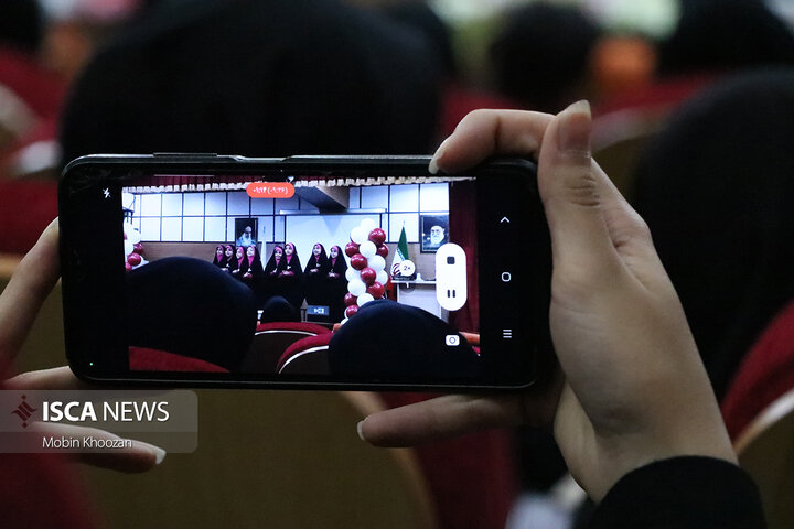 همایش شگرد معلمی، به مناسبت روز معلم در دانشگاه آزاد اسلامی یزد برگزار شد