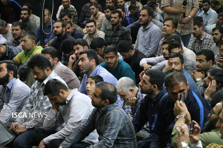 راسم یادواره شهید گمنام در دانشگاه علم و هنر یزد برگزار شد