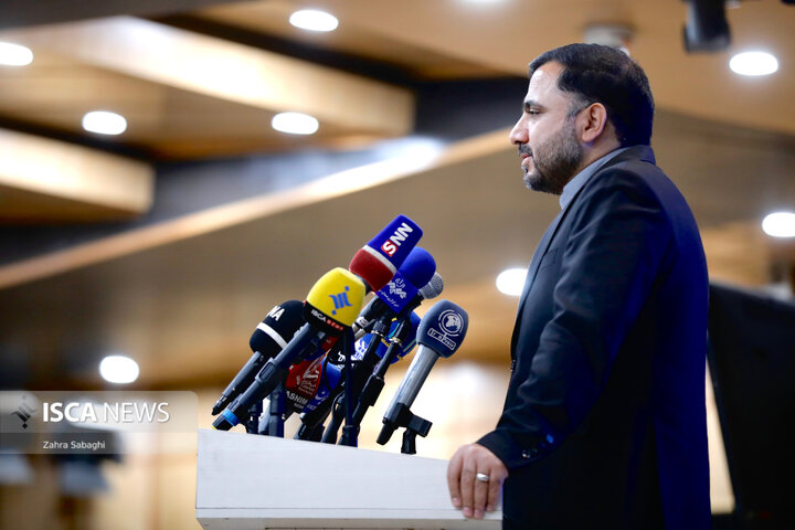 کنفرانس خبری عیسی زارع‌پور وزیر ارتباطات در مرحله دوم انتخابات مجلس شورای اسلامی در وزارت کشور