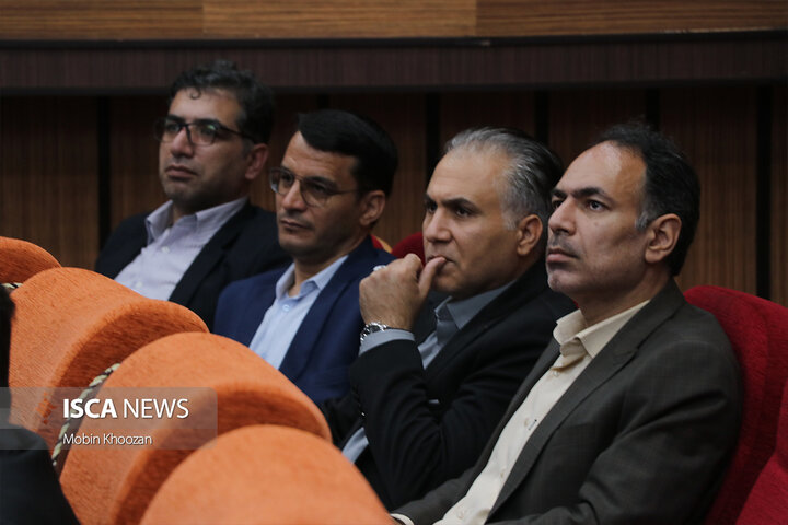 برگزاری اجلاس مدیران گروه مهندسی برق ، پزشکی و انرژی با حضور رئیس دانشگاه آزاد اسلامی
