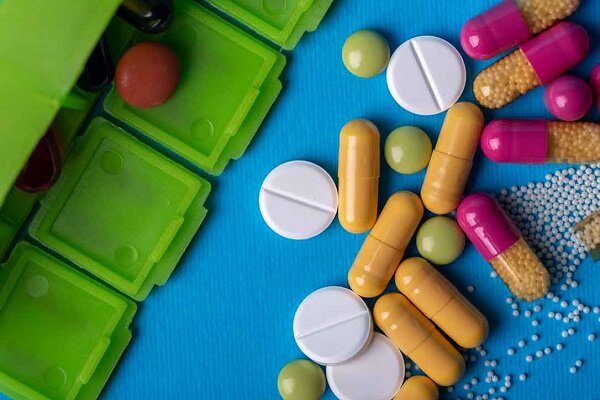 انواع مکمل خارجی در بازار، قاچاق است انواع مکمل خارجی در بازار، قاچاق است