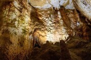 تخریب سنگ‌نگاره‌های ۳۰هزار ساله غار هستیجان