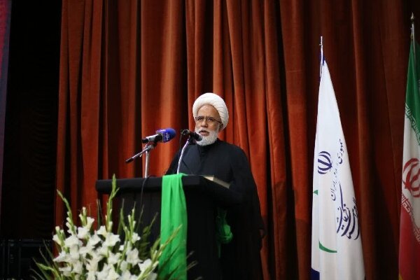 شهید رئیسی تراز کار و خدمت را در نظام جمهوری اسلامی ایران ارتقا داد