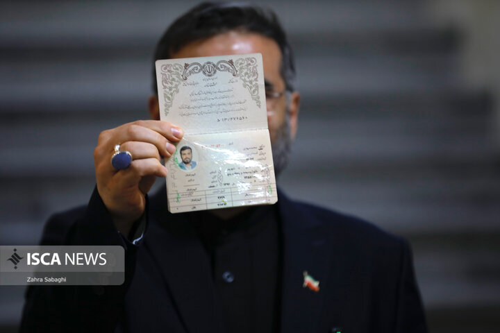 متن و حاشیه چهارمین روز ثبتنام کاندیداهای ریاست جمهوری/ ثبتنام وزیران فعلی و سابق تا نمایندگان ادوار