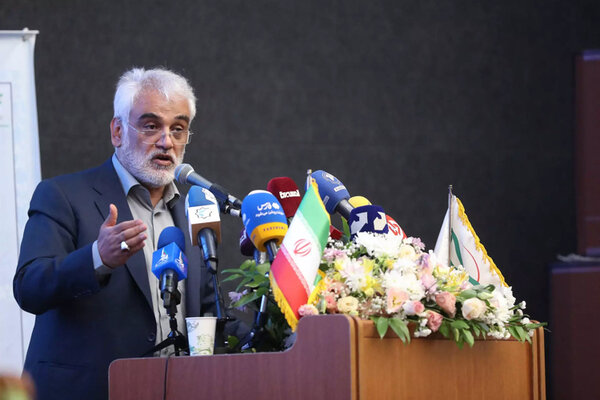 انتقاد دکتر طهرانچی از توهین کاندیدای ریاست جمهوری به اساتید و دانشجویان دانشگاه آزاد اسلامی