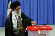 رهبر انقلاب رای خود را به صندوق رای انداختند