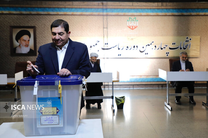 حواشی چهاردهمین انتخابات ریاست جمهوری در وزارت کشور