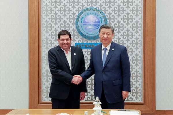 دیدار مخبر با رئیس جمهور چین در قزاقستان