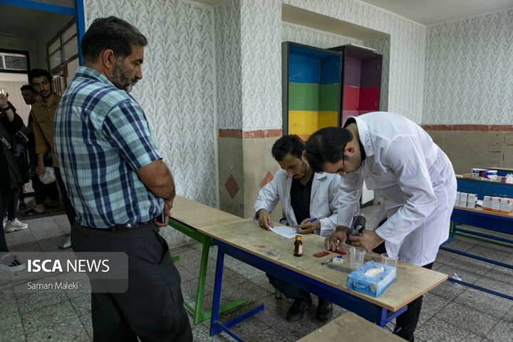 حضور جهادگران دانشگاه علوم پزشکی آزاد تهران در پاکدشت