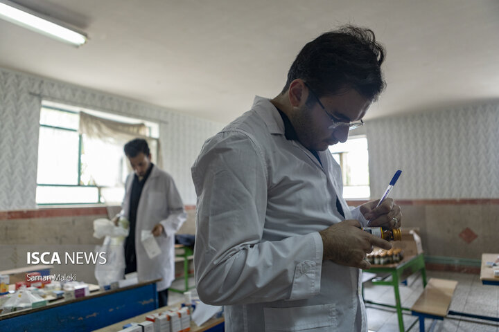 حضور جهادگران دانشگاه علوم پزشکی آزاد تهران در پاکدشت